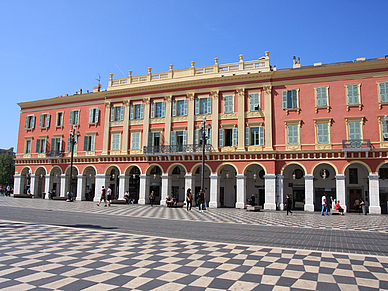 Place Masséna, Nizza, Französisch Sprachreisen für Erwachsene