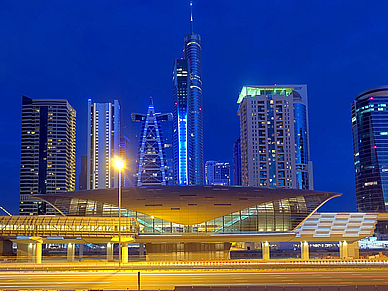 Dubai Metro, Arabisch Sprachreisen für Erwachsene