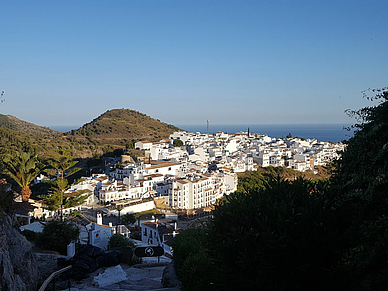 Blick über das weiße Dorf, Sprachreisen nach Nerja