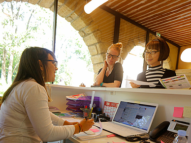 Eingangsbereich der Sprachschule in Aix-en-Provence, Business Sprachentrainings Französisch