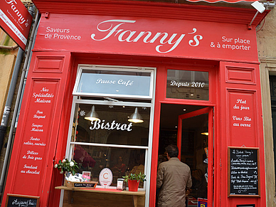 Café in Aix-en-Provence, Französisch Sprachreisen für Erwachsene