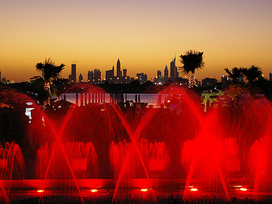 Dubai Fountain, Arabisch Sprachreisen für Erwachsene