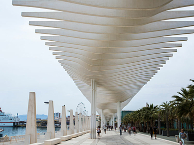 Muelle Uno - Sprachreise Málaga mit DIALOG