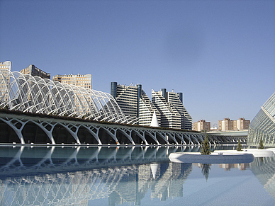 Moderne Architektur in Valencia, Spanisch Sprachreisen für Erwachsene